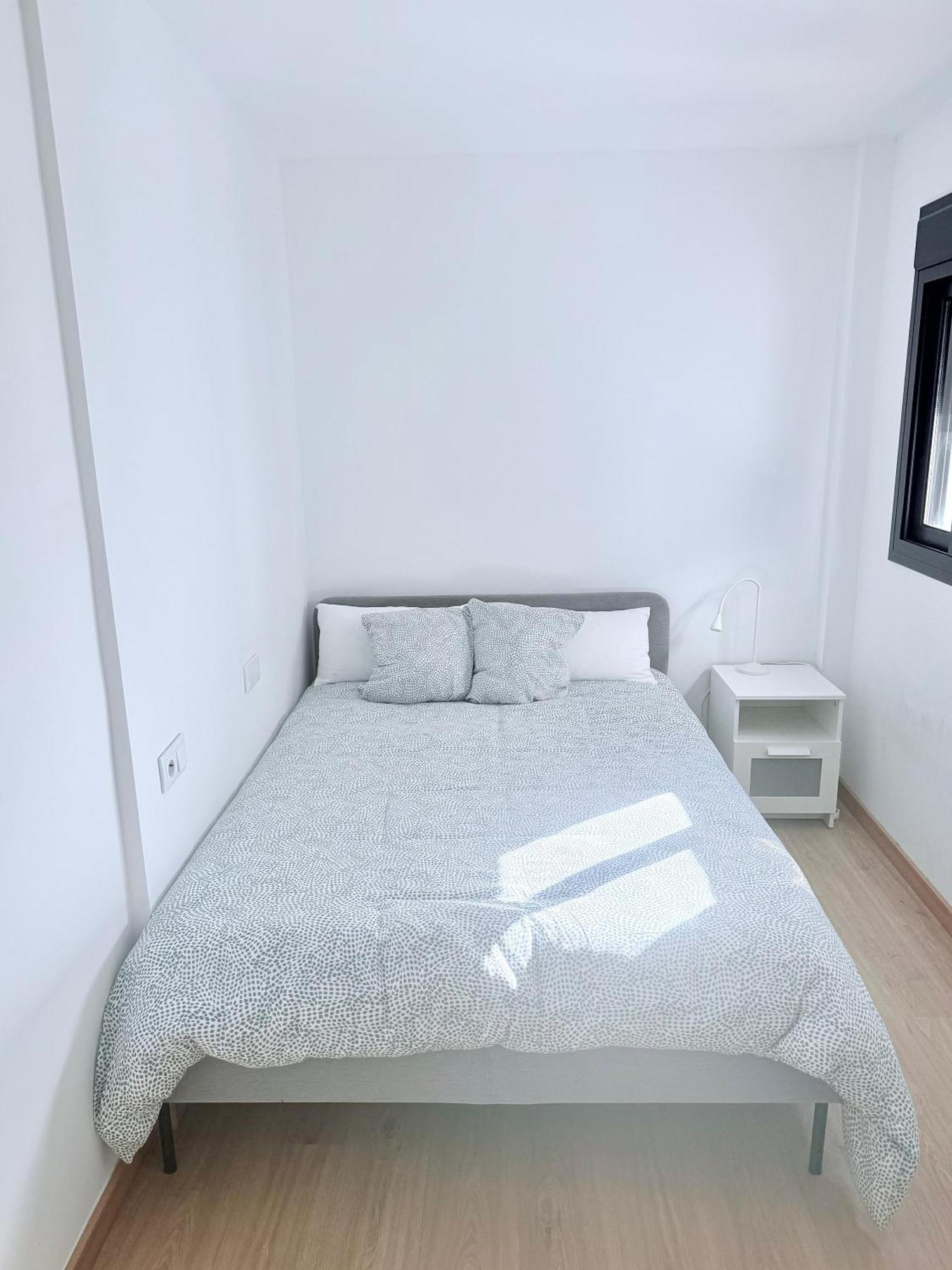 Tarragona Apartments Exterior photo